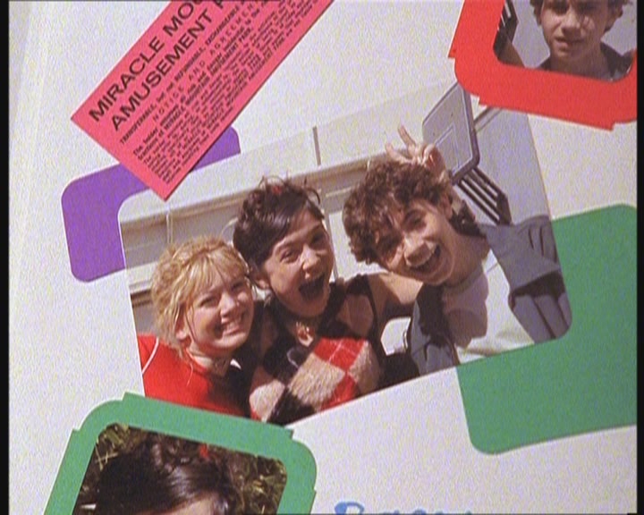 DailyDuff-dot-org_LizzieMcGuire-MovingUp0940.jpg DailyDuff-dot-org_LizzieMcGuire-MovingUp0940.jpg