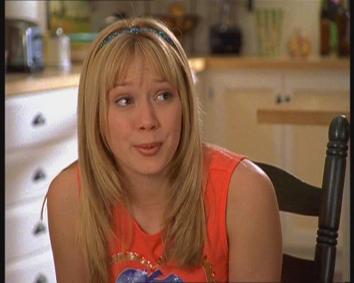 DailyDuff-dot-org_LizzieMcGuire-MovingUp1085.jpg DailyDuff-dot-org_LizzieMcGuire-MovingUp1085.jpg