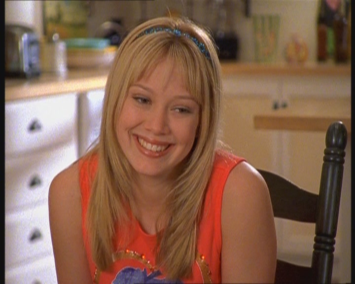 DailyDuff-dot-org_LizzieMcGuire-MovingUp1169.jpg DailyDuff-dot-org_LizzieMcGuire-MovingUp1169.jpg
