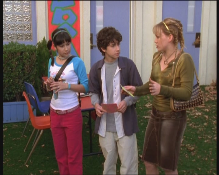 DailyDuff-dot-org_LizzieMcGuire-PartyOverHere0055.jpg