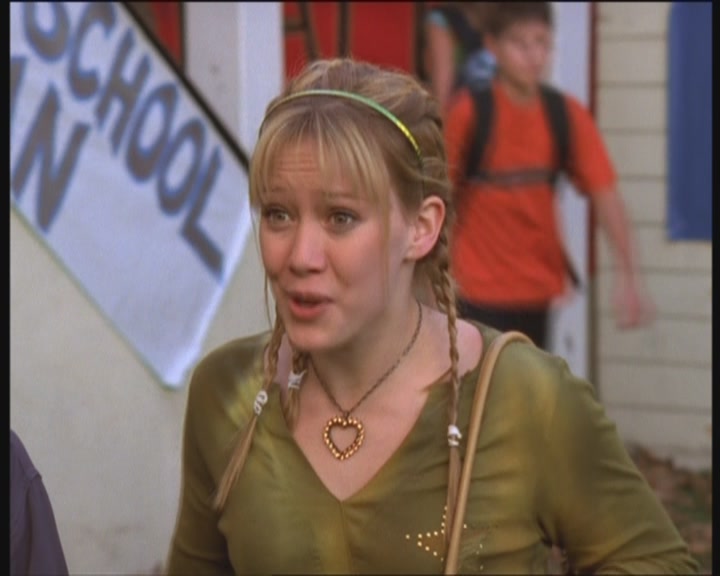 DailyDuff-dot-org_LizzieMcGuire-PartyOverHere0059.jpg