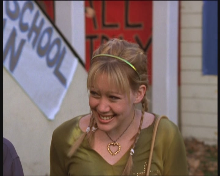 DailyDuff-dot-org_LizzieMcGuire-PartyOverHere0064.jpg