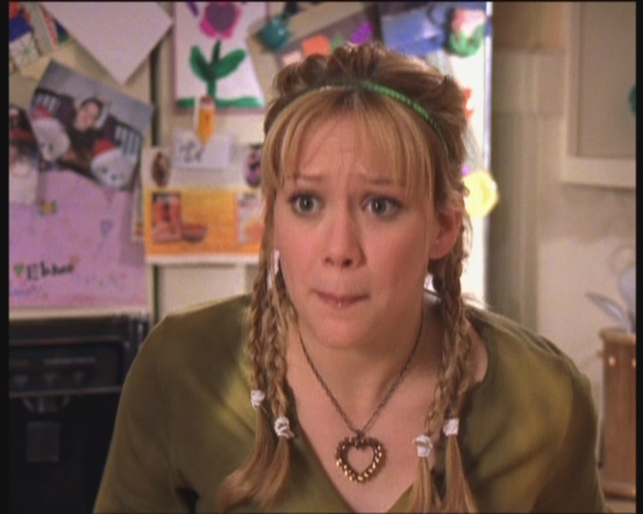 DailyDuff-dot-org_LizzieMcGuire-PartyOverHere0118.jpg