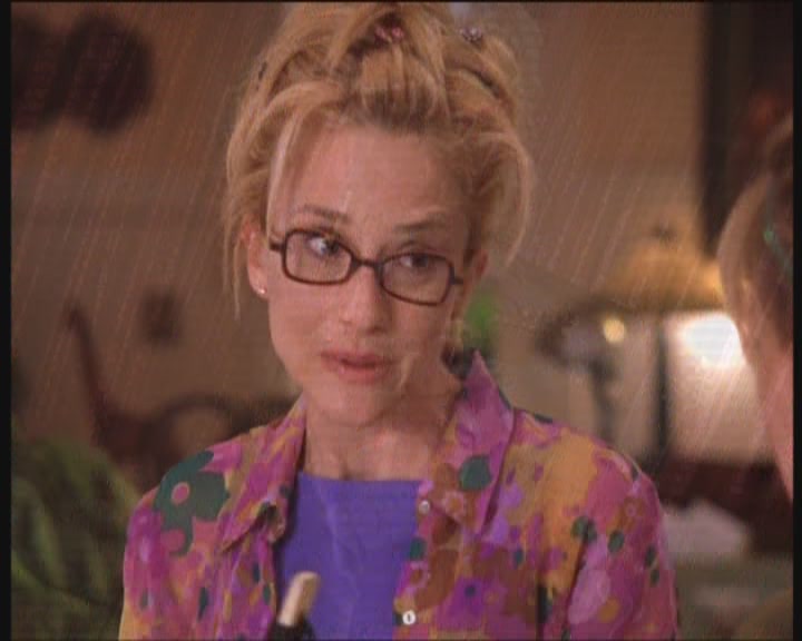 DailyDuff-dot-org_LizzieMcGuire-PartyOverHere0125.jpg
