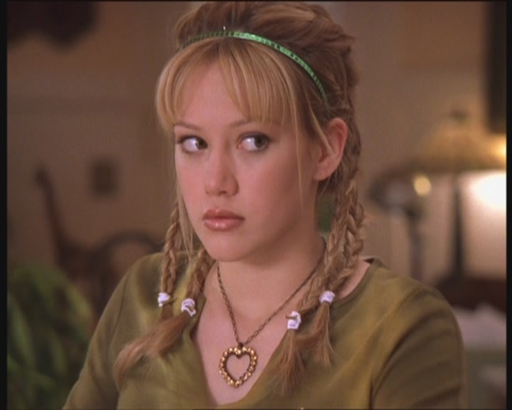 DailyDuff-dot-org_LizzieMcGuire-PartyOverHere0160.jpg