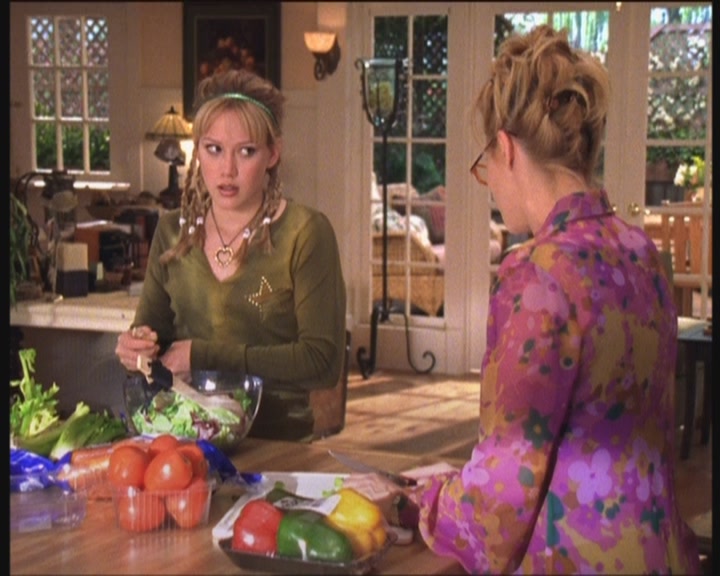 DailyDuff-dot-org_LizzieMcGuire-PartyOverHere0164.jpg
