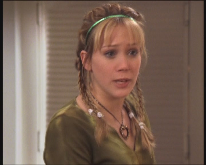 DailyDuff-dot-org_LizzieMcGuire-PartyOverHere0179.jpg