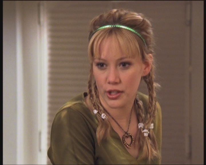 DailyDuff-dot-org_LizzieMcGuire-PartyOverHere0181.jpg