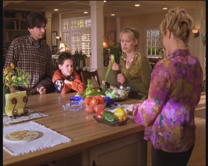 DailyDuff-dot-org_LizzieMcGuire-PartyOverHere0184.jpg