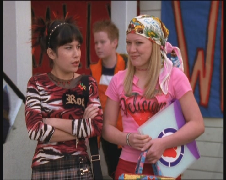 DailyDuff-dot-org_LizzieMcGuire-PartyOverHere0275.jpg
