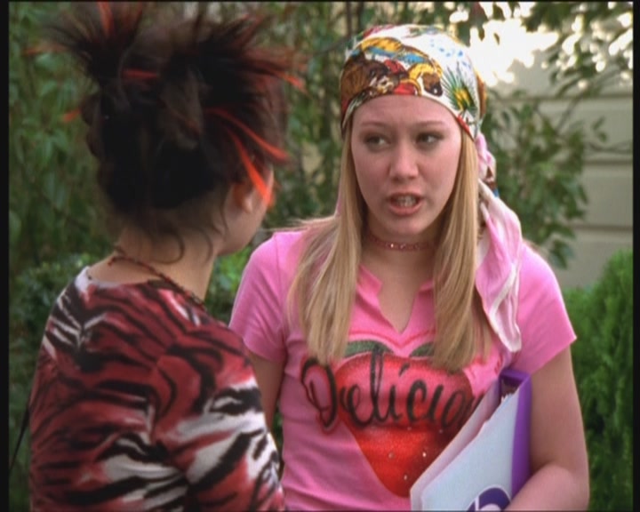 DailyDuff-dot-org_LizzieMcGuire-PartyOverHere0294.jpg