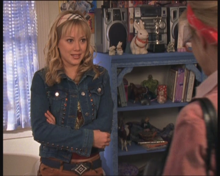 DailyDuff-dot-org_LizzieMcGuire-PartyOverHere0449.jpg