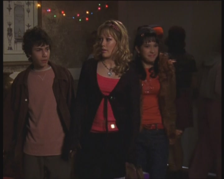 DailyDuff-dot-org_LizzieMcGuire-PartyOverHere0531.jpg