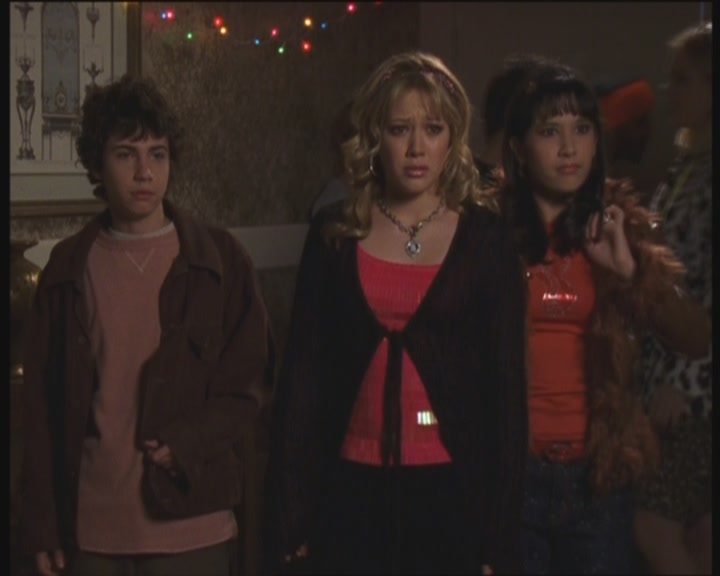 DailyDuff-dot-org_LizzieMcGuire-PartyOverHere0534.jpg