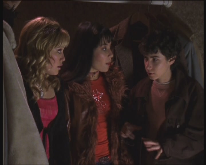 DailyDuff-dot-org_LizzieMcGuire-PartyOverHere0652.jpg