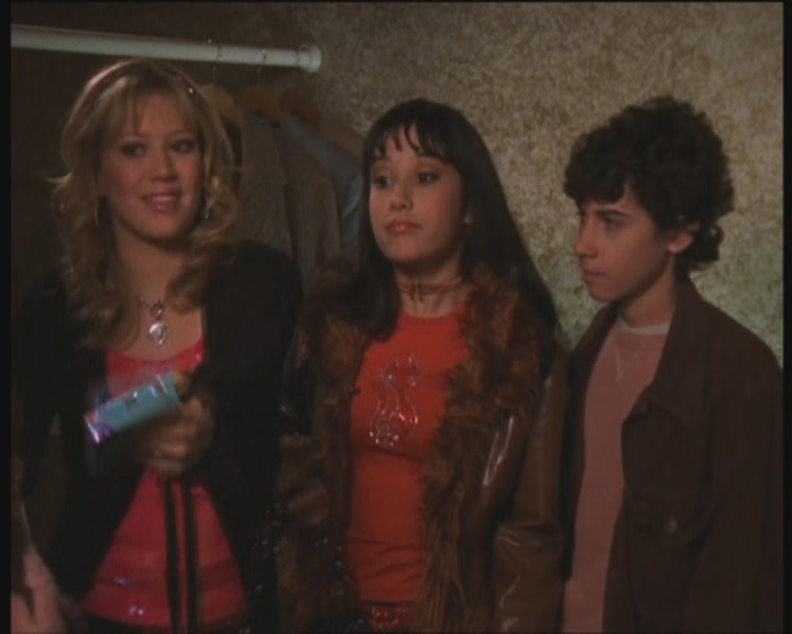 DailyDuff-dot-org_LizzieMcGuire-PartyOverHere0662.jpg