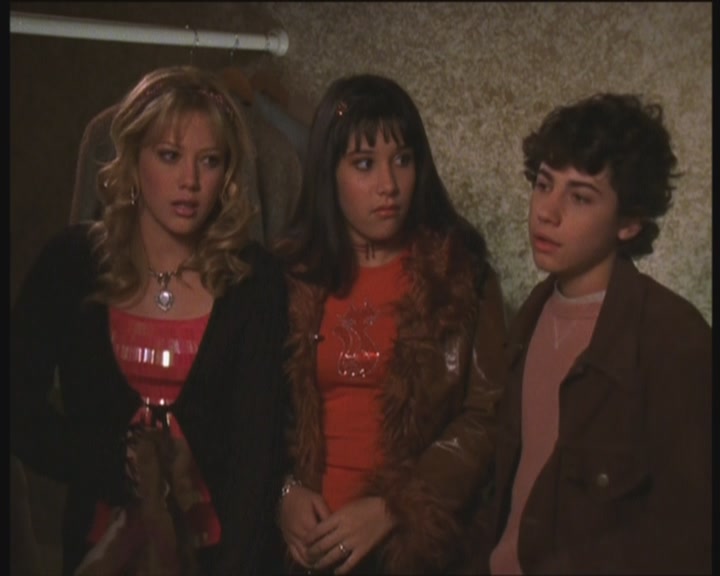 DailyDuff-dot-org_LizzieMcGuire-PartyOverHere0669.jpg