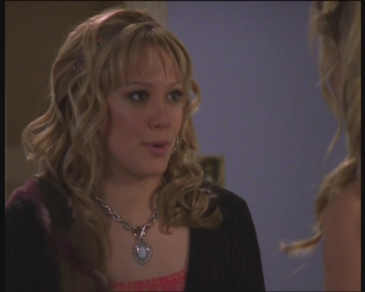 DailyDuff-dot-org_LizzieMcGuire-PartyOverHere0887.jpg DailyDuff-dot-org_LizzieMcGuire-PartyOverHere0887.jpg