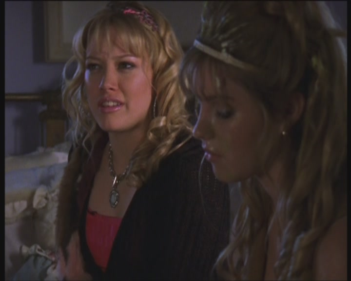 DailyDuff-dot-org_LizzieMcGuire-PartyOverHere0920.jpg