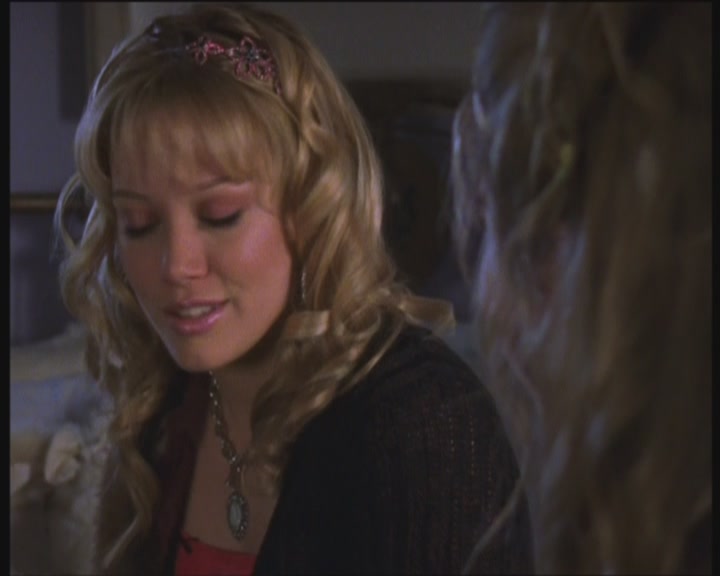 DailyDuff-dot-org_LizzieMcGuire-PartyOverHere0933.jpg