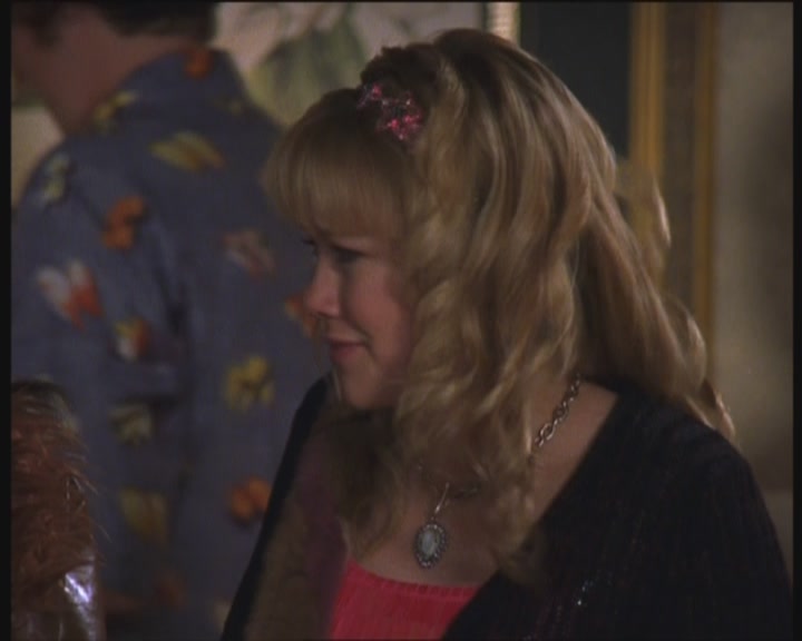 DailyDuff-dot-org_LizzieMcGuire-PartyOverHere0996.jpg
