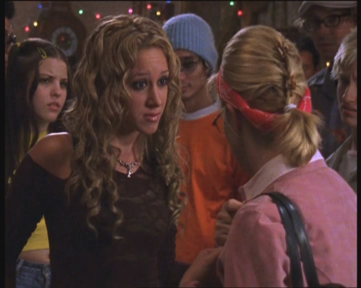 DailyDuff-dot-org_LizzieMcGuire-PartyOverHere1108.jpg DailyDuff-dot-org_LizzieMcGuire-PartyOverHere1108.jpg