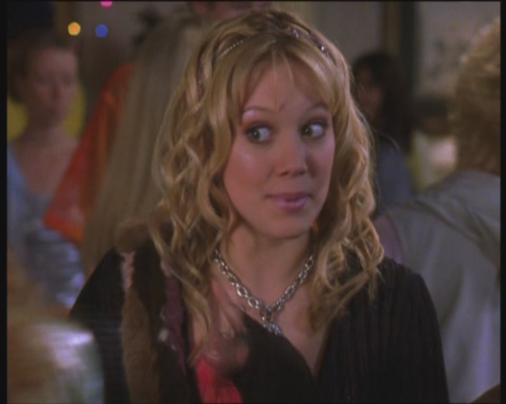 DailyDuff-dot-org_LizzieMcGuire-PartyOverHere1126.jpg DailyDuff-dot-org_LizzieMcGuire-PartyOverHere1126.jpg