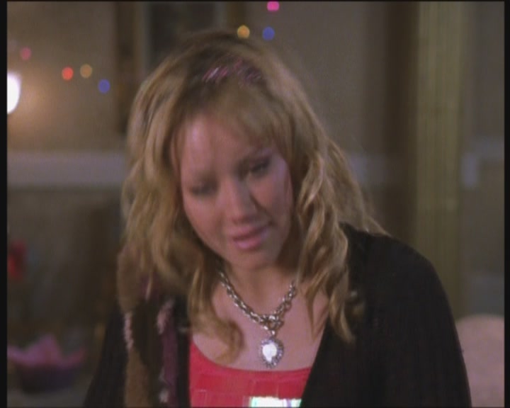 DailyDuff-dot-org_LizzieMcGuire-PartyOverHere1159.jpg DailyDuff-dot-org_LizzieMcGuire-PartyOverHere1159.jpg