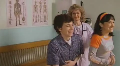 DailyDuff-dot-org_LizzieMcGuire-2x19SheSaidHeSaidSheSaid0025.jpg