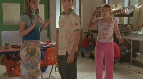DailyDuff-dot-org_LizzieMcGuire-2x19SheSaidHeSaidSheSaid0064.jpg