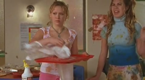 DailyDuff-dot-org_LizzieMcGuire-2x19SheSaidHeSaidSheSaid0204.jpg