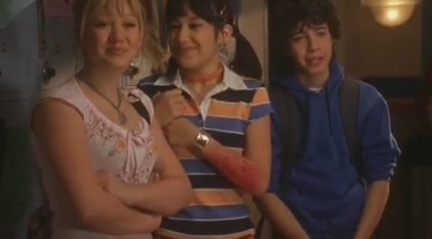 DailyDuff-dot-org_LizzieMcGuire-2x19SheSaidHeSaidSheSaid0282.jpg