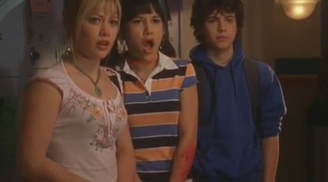DailyDuff-dot-org_LizzieMcGuire-2x19SheSaidHeSaidSheSaid0293.jpg