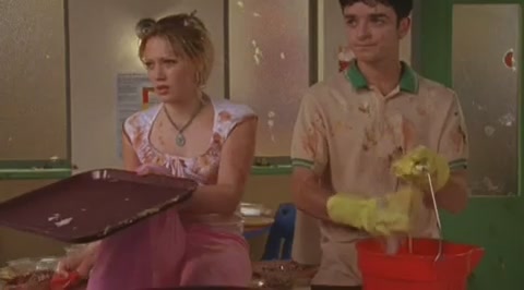DailyDuff-dot-org_LizzieMcGuire-2x19SheSaidHeSaidSheSaid0354.jpg