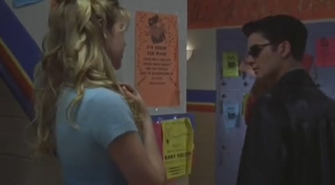 DailyDuff-dot-org_LizzieMcGuire-2x19SheSaidHeSaidSheSaid0530.jpg