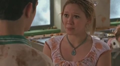 DailyDuff-dot-org_LizzieMcGuire-2x19SheSaidHeSaidSheSaid0610.jpg