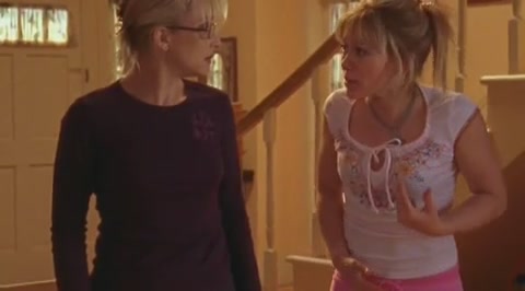 DailyDuff-dot-org_LizzieMcGuire-2x19SheSaidHeSaidSheSaid0691.jpg