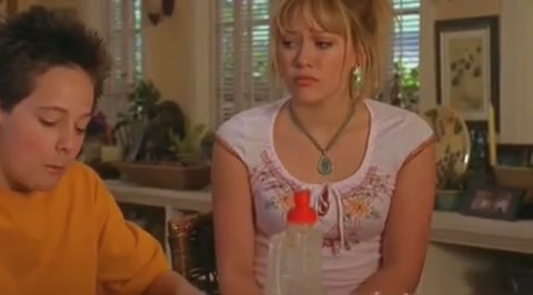 DailyDuff-dot-org_LizzieMcGuire-2x19SheSaidHeSaidSheSaid0735.jpg