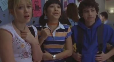 DailyDuff-dot-org_LizzieMcGuire-2x19SheSaidHeSaidSheSaid0535.jpg