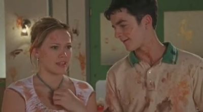 DailyDuff-dot-org_LizzieMcGuire-2x19SheSaidHeSaidSheSaid0622.jpg