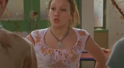 DailyDuff-dot-org_LizzieMcGuire-2x19SheSaidHeSaidSheSaid0663.jpg