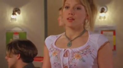 DailyDuff-dot-org_LizzieMcGuire-2x19SheSaidHeSaidSheSaid0782.jpg