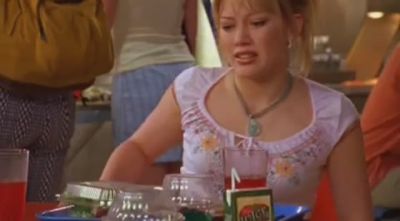 DailyDuff-dot-org_LizzieMcGuire-2x19SheSaidHeSaidSheSaid0787.jpg