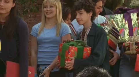 DailyDuff-dot-org_LizzieMcGuire-2x20XtremeXmas0047.jpg DailyDuff-dot-org_LizzieMcGuire-2x20XtremeXmas0047.jpg