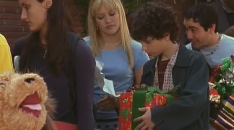 DailyDuff-dot-org_LizzieMcGuire-2x20XtremeXmas0064.jpg DailyDuff-dot-org_LizzieMcGuire-2x20XtremeXmas0064.jpg