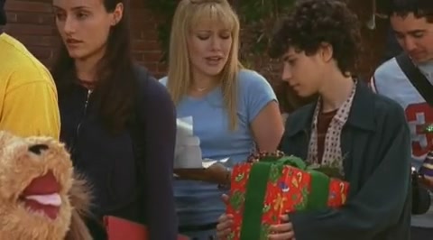 DailyDuff-dot-org_LizzieMcGuire-2x20XtremeXmas0069.jpg