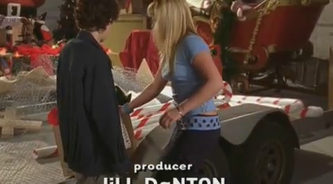 DailyDuff-dot-org_LizzieMcGuire-2x20XtremeXmas0142.jpg DailyDuff-dot-org_LizzieMcGuire-2x20XtremeXmas0142.jpg