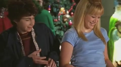 DailyDuff-dot-org_LizzieMcGuire-2x20XtremeXmas0283.jpg