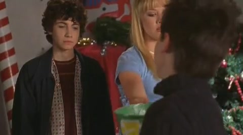 DailyDuff-dot-org_LizzieMcGuire-2x20XtremeXmas0395.jpg DailyDuff-dot-org_LizzieMcGuire-2x20XtremeXmas0395.jpg