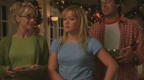 DailyDuff-dot-org_LizzieMcGuire-2x20XtremeXmas0467.jpg
